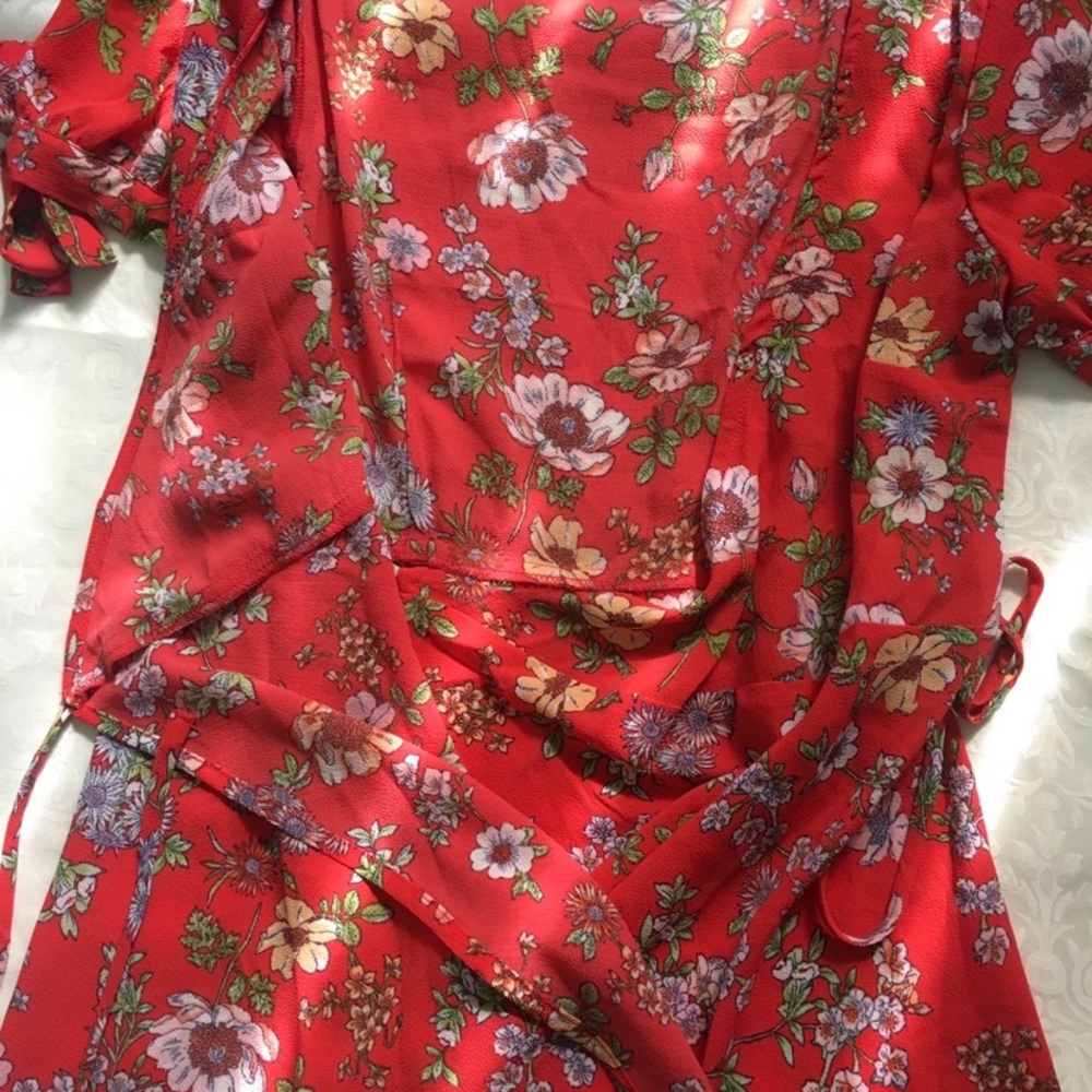 Forever 21 floral surplice wrap midi dress - Picture 10 of 11